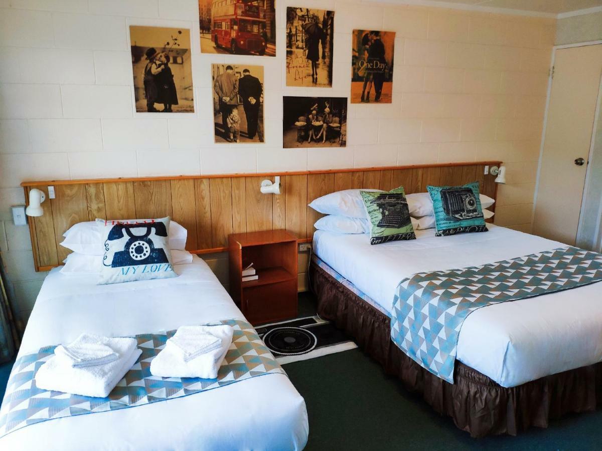 Junction Motel Sanson-Truck Motel Bagian luar foto